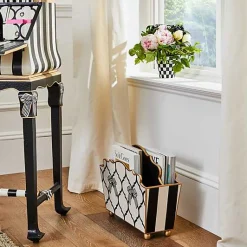 Pretty as a Bow Magazine Holder