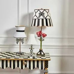 Pretty As A Bow Table Lamp