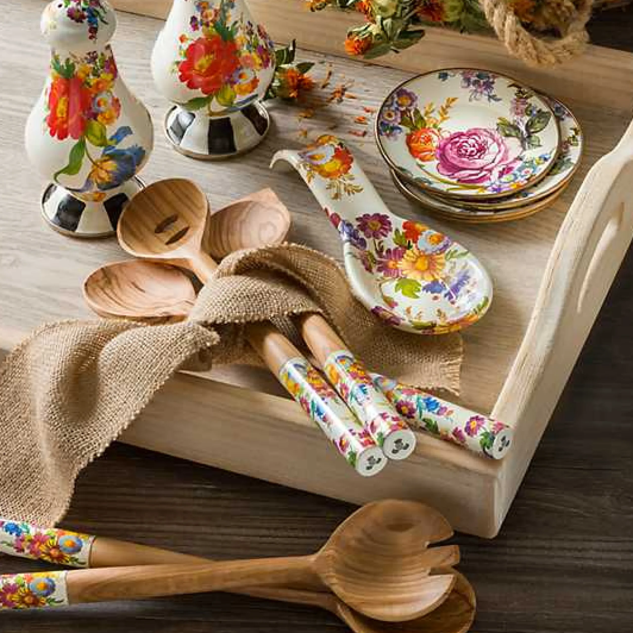 White Flower Market Large Salt Pepper Shakers